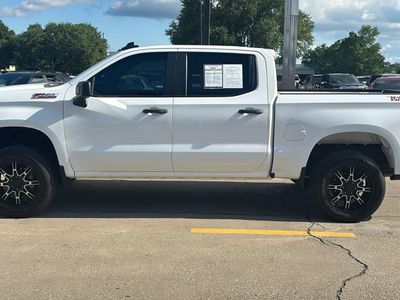 2021 Chevrolet Silverado 1500 — interior view