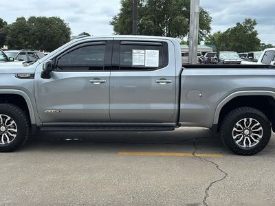 2023 GMC Sierra 1500 — interior view
