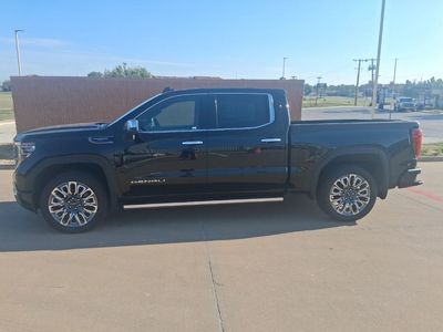 2025 GMC Sierra 1500 — side profile view
