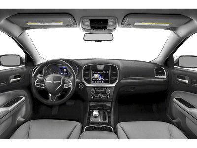 2021 Chrysler 300 — detail view