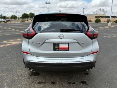 2023 Nissan Murano — detail view