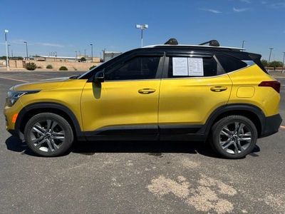 2021 Kia Seltos — rear three-quarter view