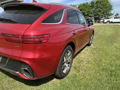 2025 Genesis GV70 — detail view