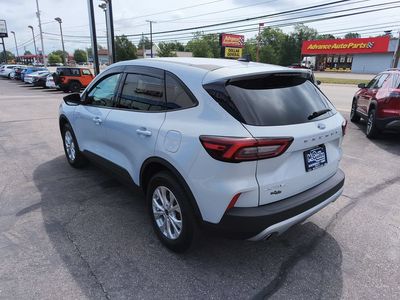 2025 Ford Escape — detail view