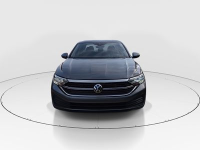2024 Volkswagen Jetta - Photo 3