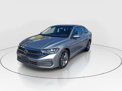 2024 Volkswagen Jetta - Photo 2