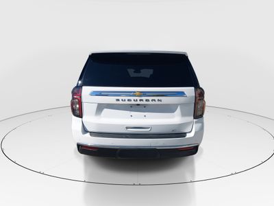 2023 Chevrolet Suburban - Photo 6