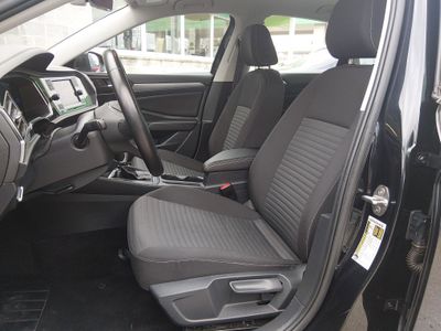 2024 Volkswagen Jetta - Photo 13