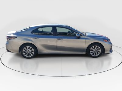 2024 Toyota Camry - Photo 8