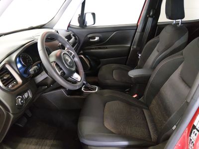 2023 Jeep Renegade — photo 16 view