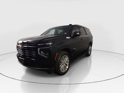 2025 Chevrolet Tahoe - Photo 3