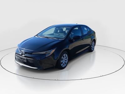 2024 Toyota Corolla - Photo 2