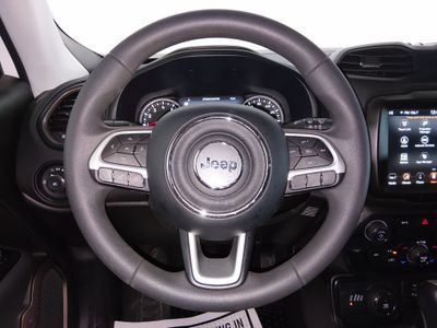 2023 Jeep Renegade - Photo 12
