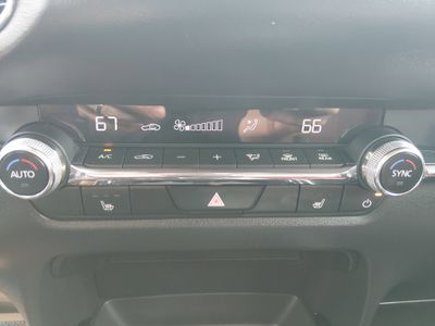 2025 Mazda CX-30 - Photo 19