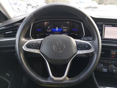 2024 Volkswagen Jetta - Photo 12