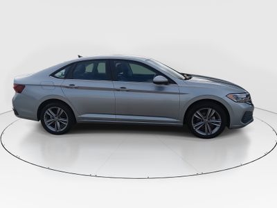 2024 Volkswagen Jetta - Photo 8