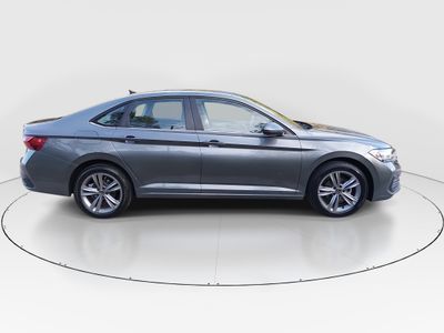 2024 Volkswagen Jetta - Photo 8