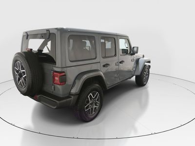 2024 Jeep Wrangler - Photo 5
