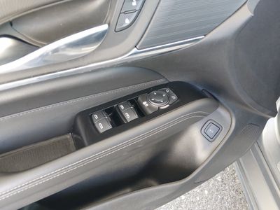 2023 Cadillac CT4 — photo 12 view