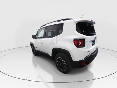 2023 Jeep Renegade - Photo 4