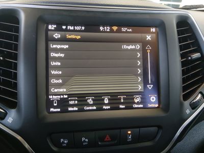 2023 Jeep Cherokee - Photo 30