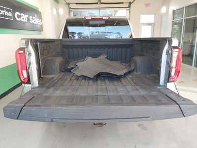 2023 GMC Sierra 1500 - Photo 9