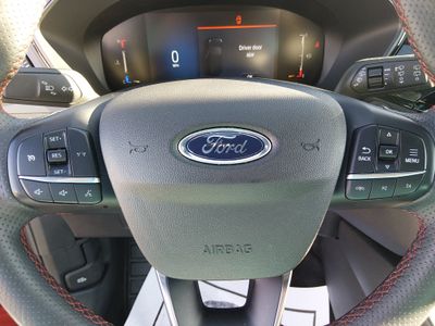 2025 Ford Escape - Photo 13