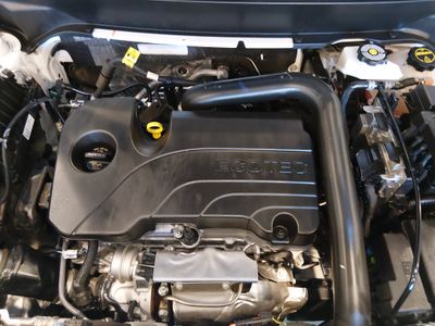 2024 Chevrolet Equinox — photo 9 view