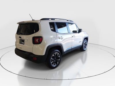 2023 Jeep Renegade - Photo 5