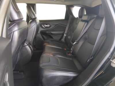 2023 Jeep Cherokee - Photo 16