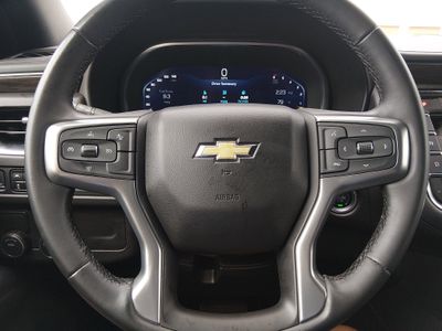 2024 Chevrolet Suburban - Photo 12