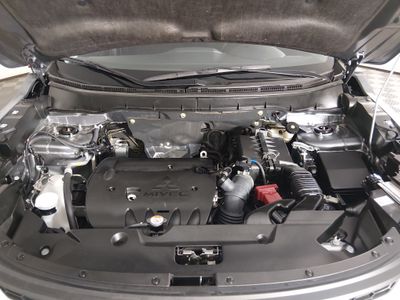 2025 Mitsubishi Outlander Sport — photo 9 view