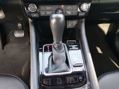 2024 Jeep Compass - Photo 13