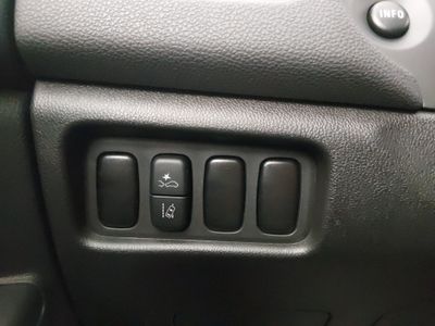 2025 Mitsubishi Outlander Sport — photo 13 view