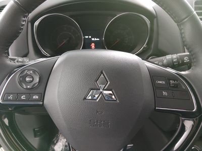 2025 Mitsubishi Outlander Sport - Photo 12