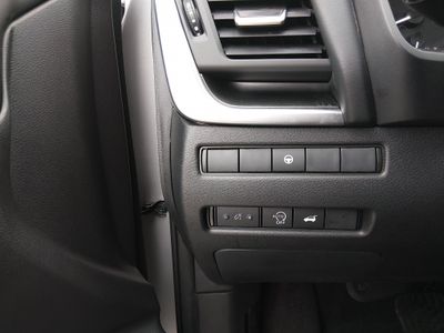 2024 Nissan Rogue - Photo 13