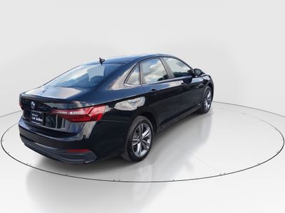 2024 Volkswagen Jetta - Photo 5