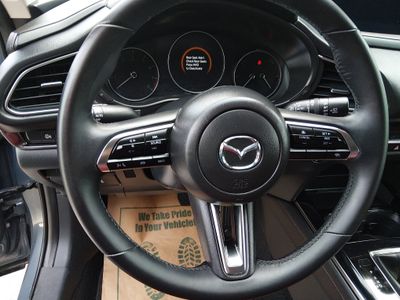 2025 Mazda CX-30 - Photo 12