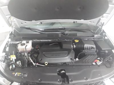 2024 Chrysler Pacifica — photo 8 view