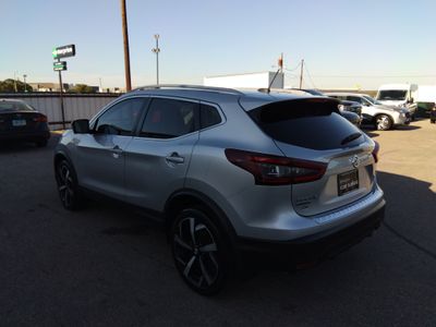 2022 Nissan Rogue Sport — detail view