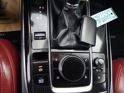 2025 Mazda CX-30 - Photo 15