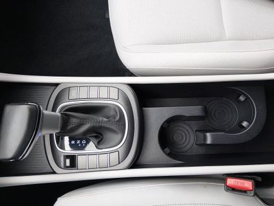 2025 Hyundai Kona - Photo 23