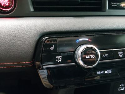 2025 Honda Pilot - Photo 18