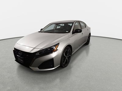 2024 Nissan Altima - Photo 2