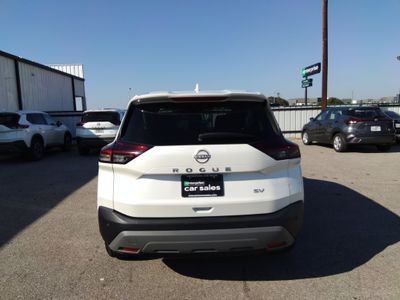 2023 Nissan Rogue - Photo 4