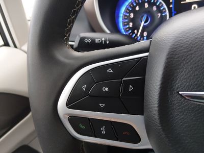 2023 Chrysler Voyager - Photo 13