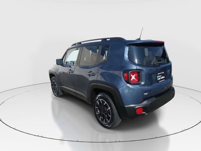2023 Jeep Renegade - Photo 4