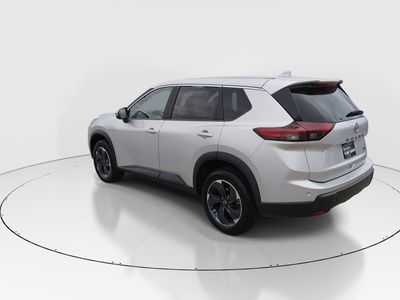 2024 Nissan Rogue - Photo 5
