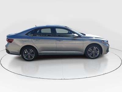 2024 Volkswagen Jetta - Photo 8