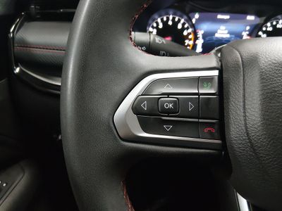 2024 Jeep Compass - Photo 12